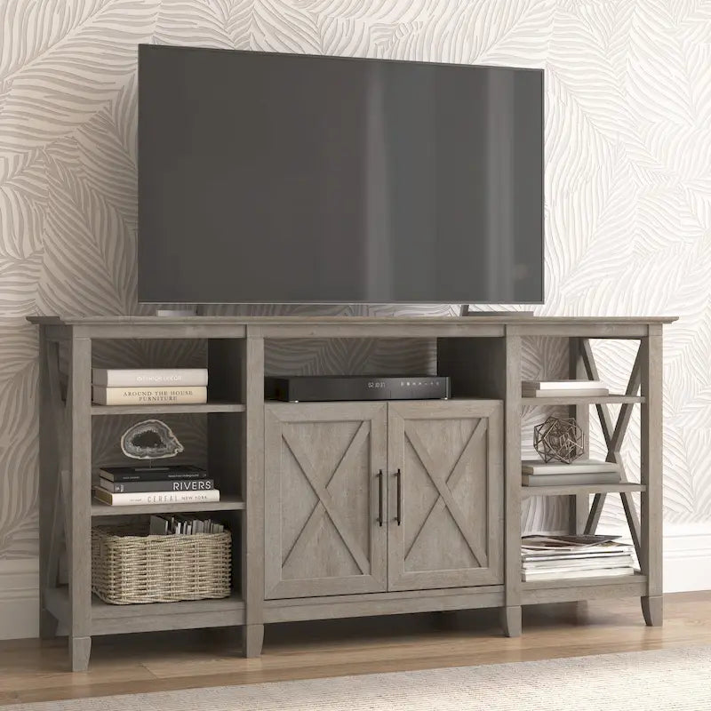 Meuble TV style ferme avec motif en X, étagères ouvertes et rangement fermé