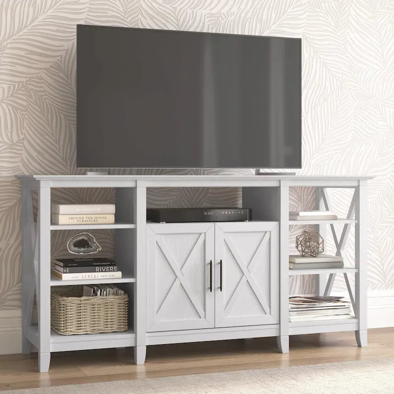 Meuble TV style ferme avec motif en X, étagères ouvertes et rangement fermé