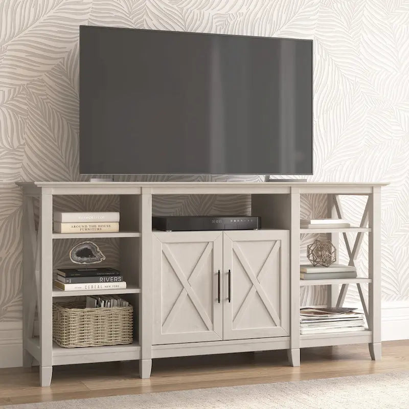 Meuble TV style ferme avec motif en X, étagères ouvertes et rangement fermé
