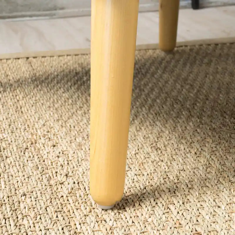 Fauteuil en tissu capitonné Mid-Century Modern avec pieds en bois naturel