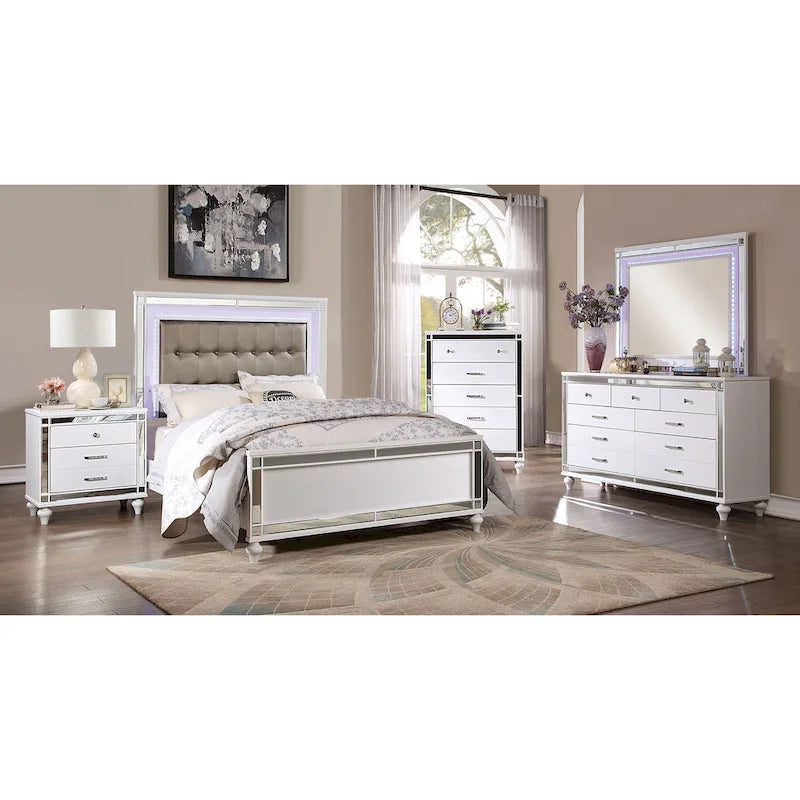 Commode moderne de 157,5 cm de large à 9 tiroirs avec texture croco, argent et blanc