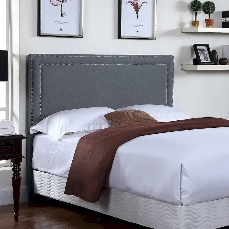 Tête de lit capitonnée en tissu avec clous décoratifs, Gris et Beige
