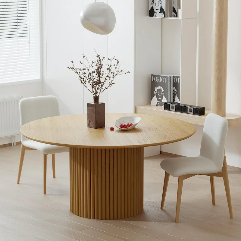Table à manger ronde en chêne massif avec piètement central cannelé, finition bois noir ou naturel