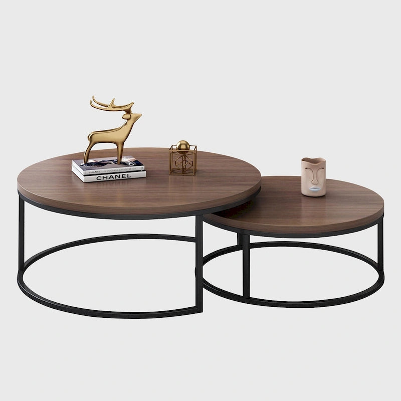 Table basse ronde avec structure en métal noir et plateau imitation bois pour salon