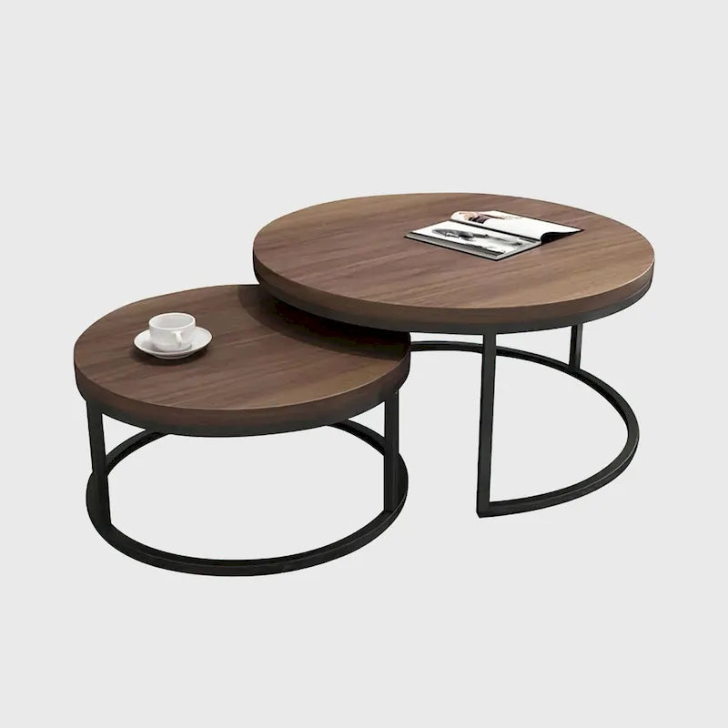 Table basse ronde avec structure en métal noir et plateau imitation bois pour salon