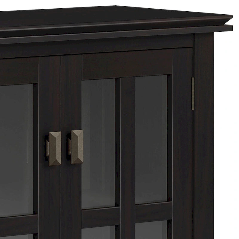 Meuble de rangement bas en bois massif avec portes doubles en verre trempé et étagères réglables