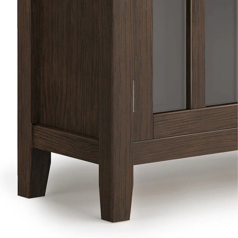 Meuble de rangement bas en bois massif avec portes doubles en verre trempé et étagères réglables