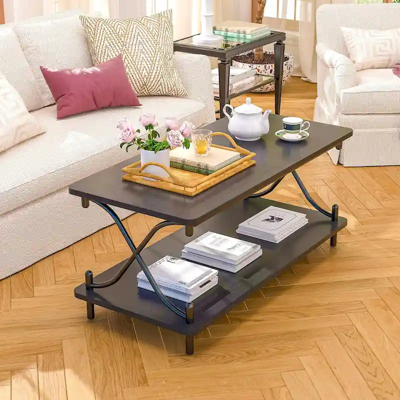 Table basse industrielle noire avec étagères ouvertes à 2 niveaux