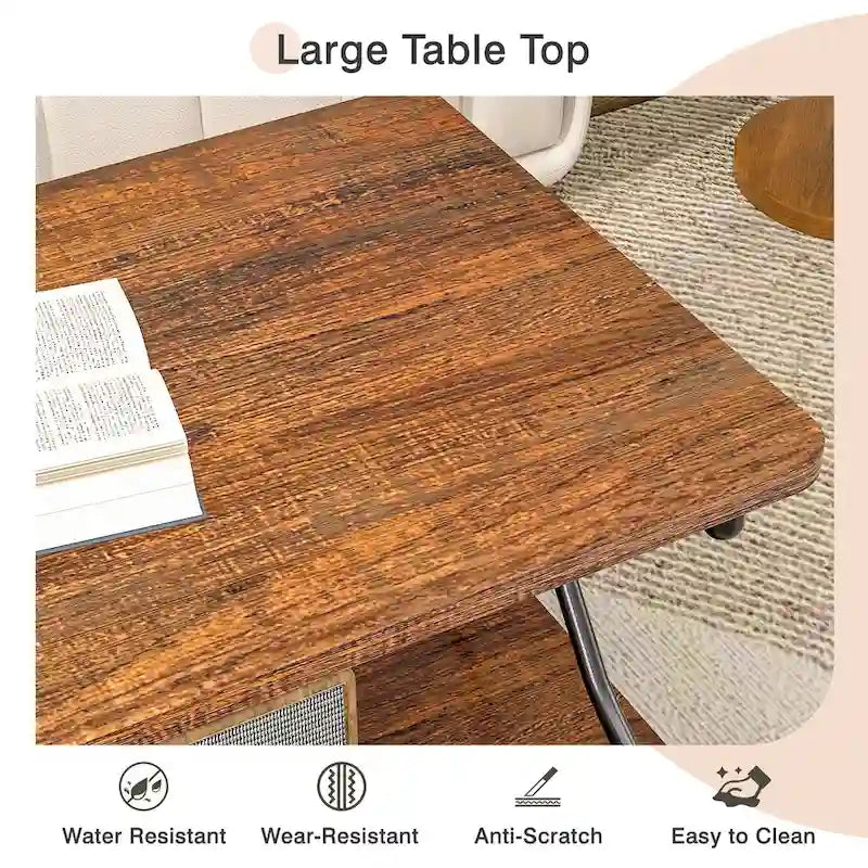 Table basse industrielle noire avec étagères ouvertes à 2 niveaux