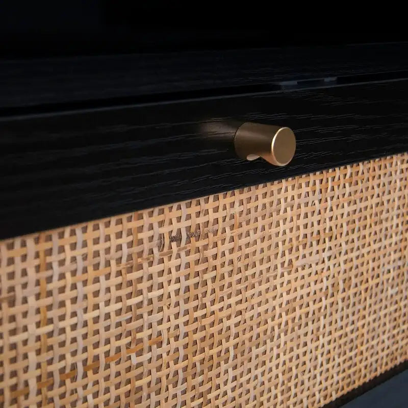Table de chevet en rotin tissé à la main avec étagère ouverte et pieds en métal, Noir