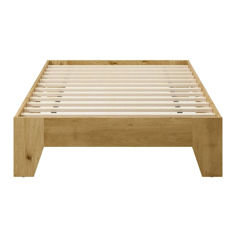 Cadre de lit plateforme minimaliste profil bas, finition bois de chêne naturel