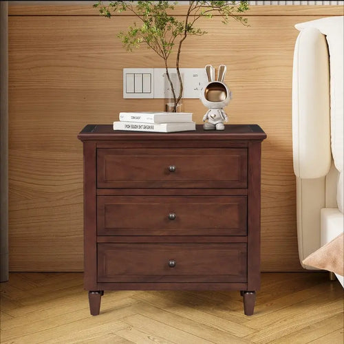 Table de chevet en bois massif à 3 tiroirs avec poignées rondes noires